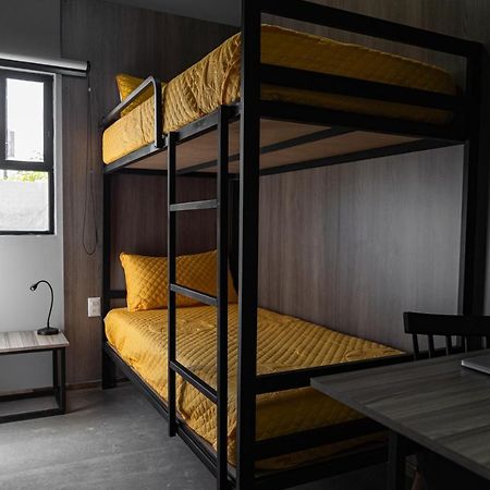 Check Inn Hostal Aeropuerto Gdl Las Pintas 外观 照片